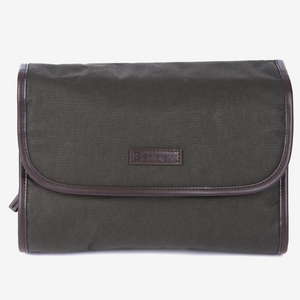 Barbourin oliivinvärinen kosmetiikkalaukku.