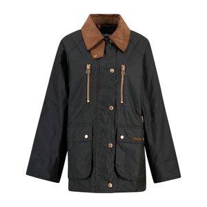 Barbour Agrill Wax naisten öljykangastakki tuotekuvassa.
