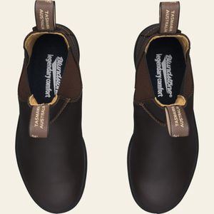 Blundstone 550 Classics tummanruskea nahkakenkä kuvattuna ylhäältä.