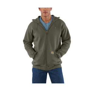 Mallin päällä vihreä Carhartt K122 vetoketjuhuppari.