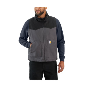 Carhartt Montana liivi mallin päällä.