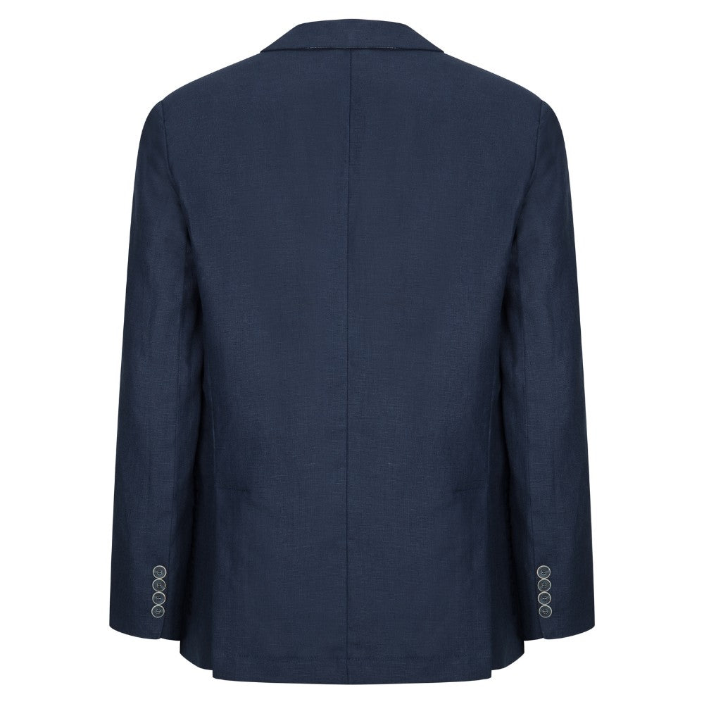 Pellava on luonnollinen materiaali lämpimiin säihin hengittävyytensä ansiosta.