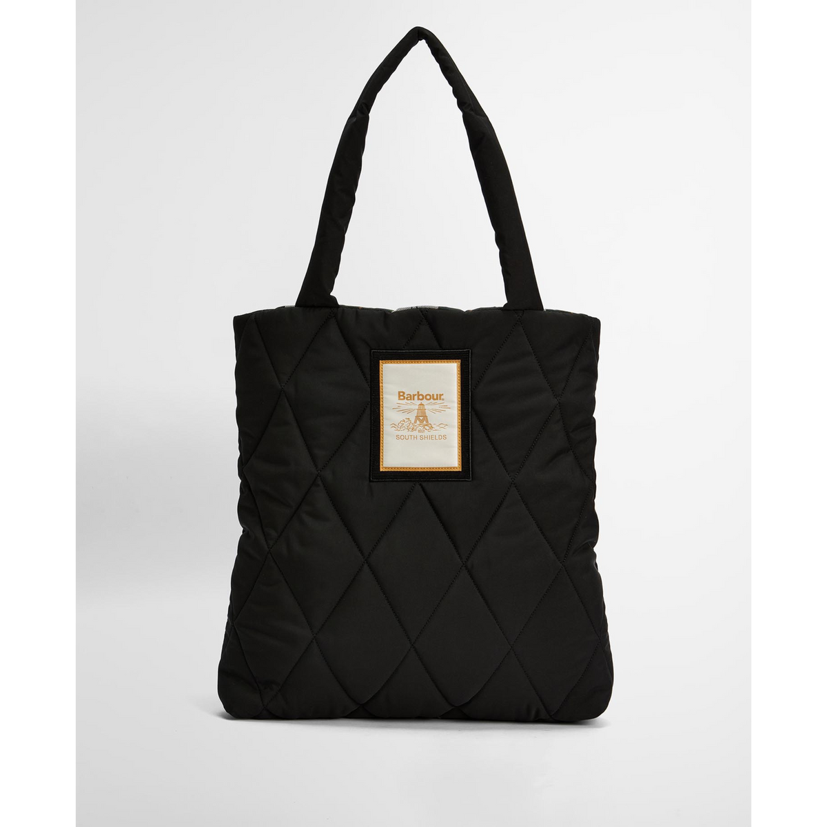 Kassissa on etupuolella tyylikäs Barbour -kangasmerkki.