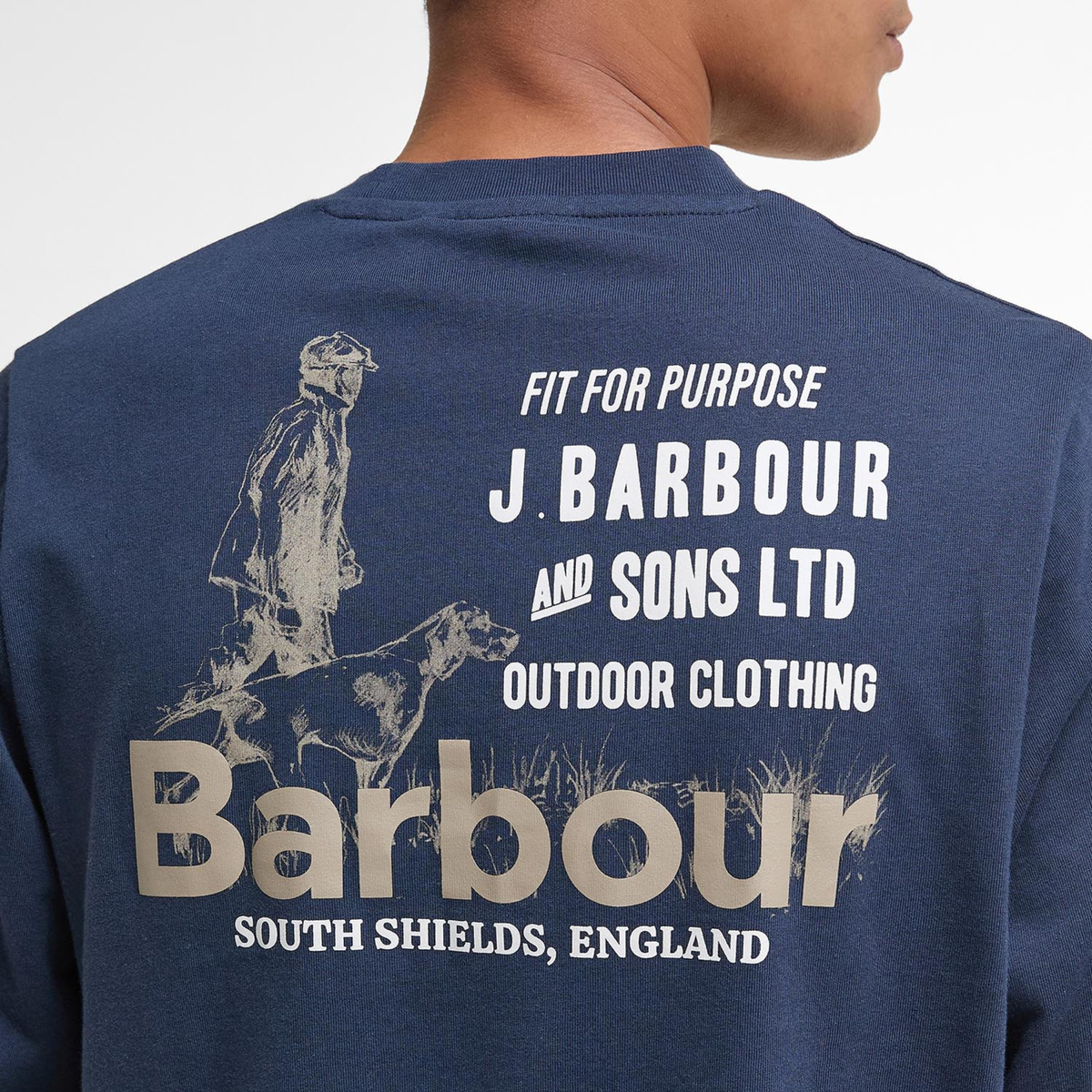 Selän suuri painatus on Barbourin arkistojen inspiroima heritage-henkinen koira-aihe.