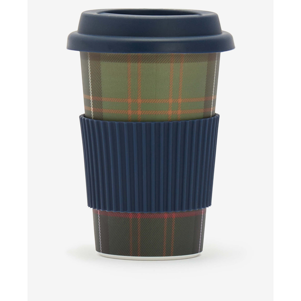 Silikoninen tartuntapinta varmistaa, ettei muki luiskahda kädestä kovassakaan menossa.