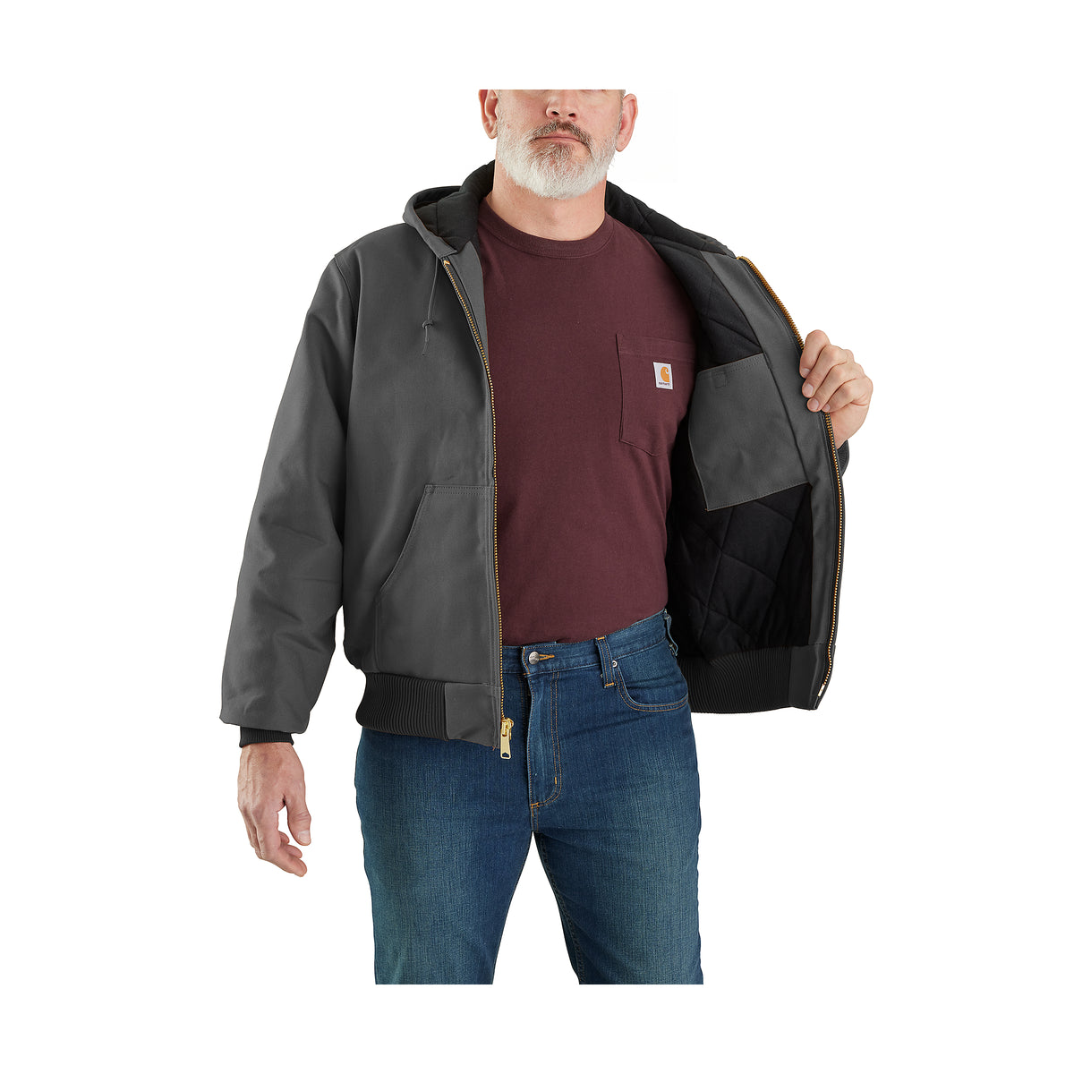 Miehellä on kuvassa päällä Carhartt Icon J140 Active Jacket jossa on sisällä lämmin vuori. 