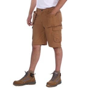 Kuvassa Carhartt Steel Multipocket shortsit joissa on useat taskut