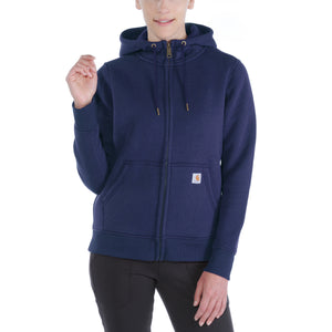 Kuvassa naisella on päällä Carhartt naisten vetoketjullinen huppari joka on väriltään navy. 