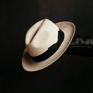 Salon Lakkitehdas Panamahattu Fedora