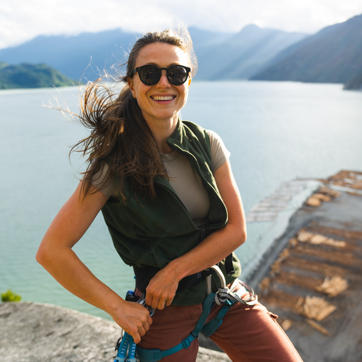 Malli sopii sekä miehille että naisille.