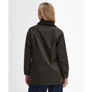 Barbour Acorn Wax Jacket naisten öljykangastakki  takaapäin kuvattuna.