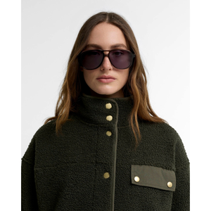 Barbour Mabel Fleece naisten fleecetakki, vihreä, kuvattuna napit kiinni.