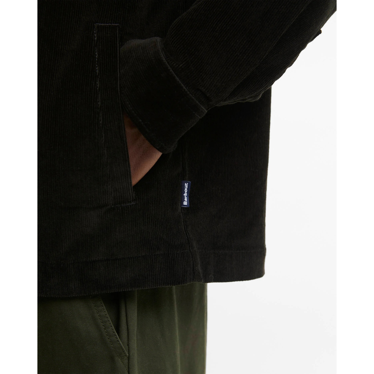 Barbour Tartan Trimmed Cord Overshirt, oliivi, Etutasku ja logo.
