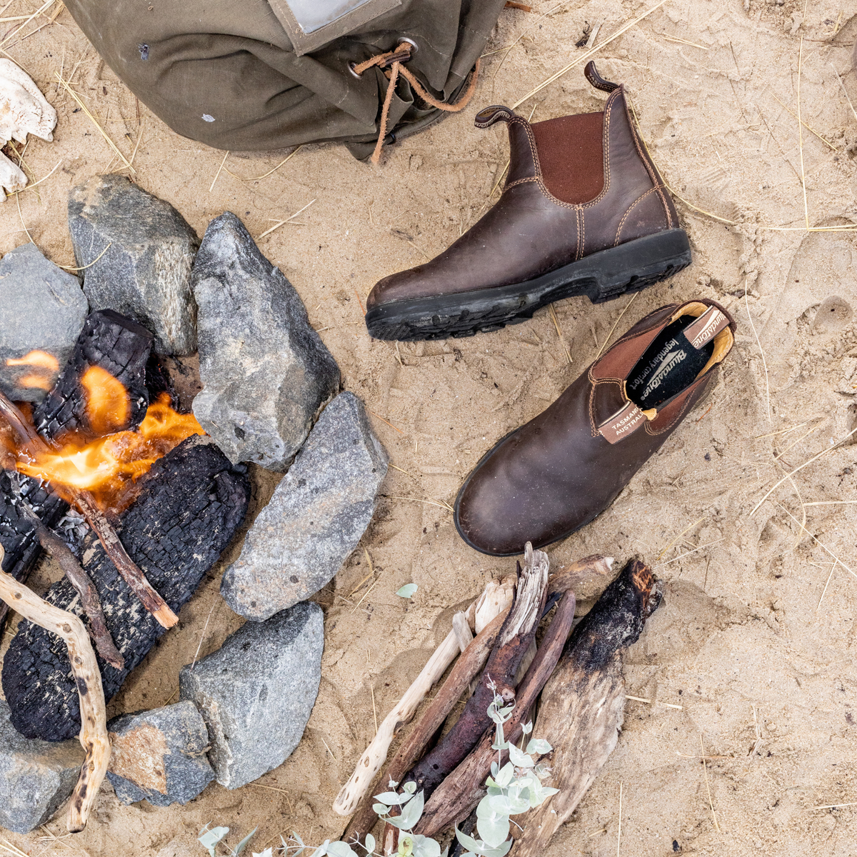 Blundstone 550 nahkakenkä on vettähylkivää nahkaa ja sopii kaikenlaiseen käyttöön niin arkeen, vapaa-aikaan kuin työhönkin.