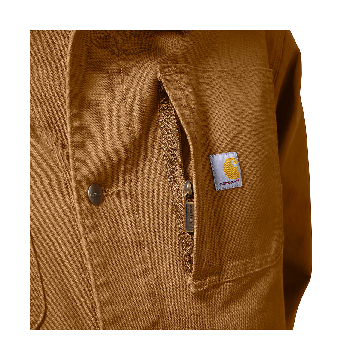 Kuvassa on Carhartt Chore Coatin vetoketjulla varustettu rintatasku.