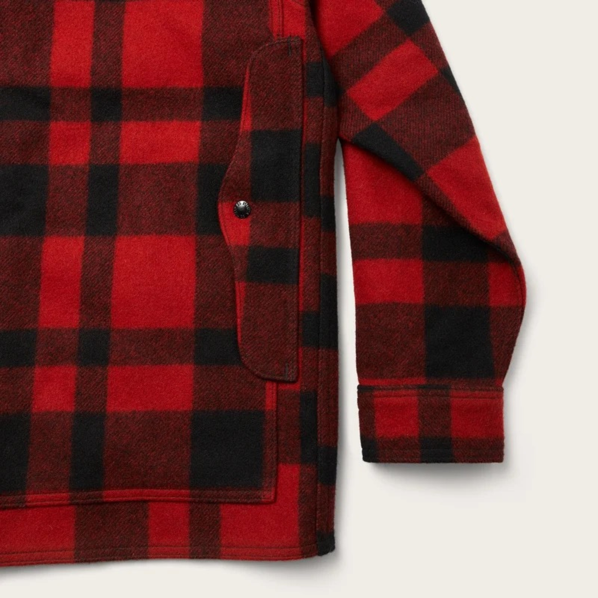 Filson Mackinaw Cruiser 26oz Wool miesten takki, punamustaruudullinen