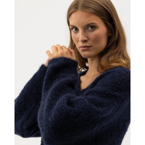 Pehmeä kidmohairneule Holebrookilta