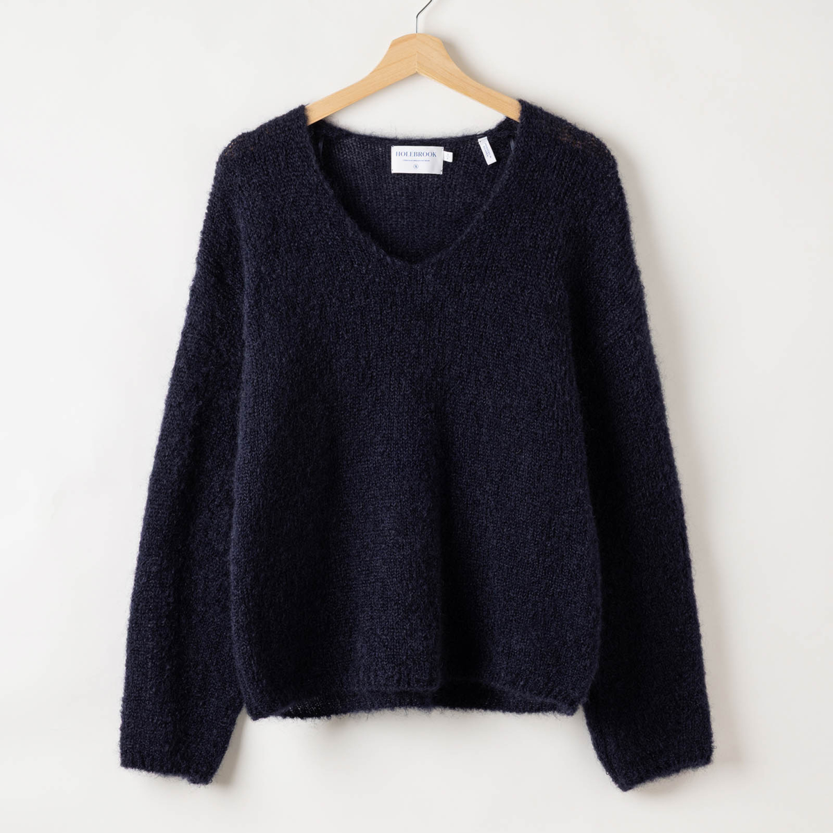 Holebrook Lilian on väljänmallinen mohairneule naisille.