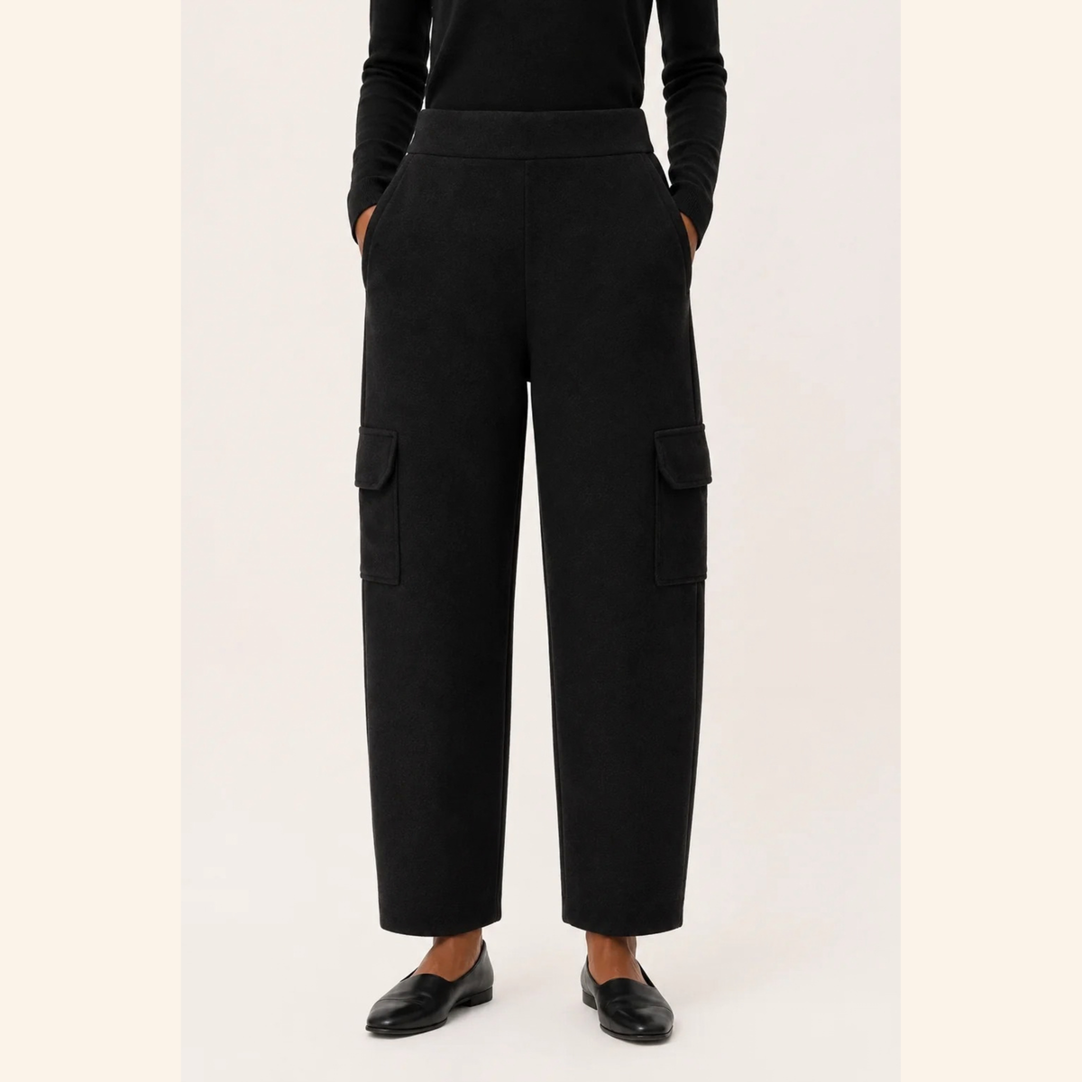 Movesgood Uno Trousers naisten housut, musta