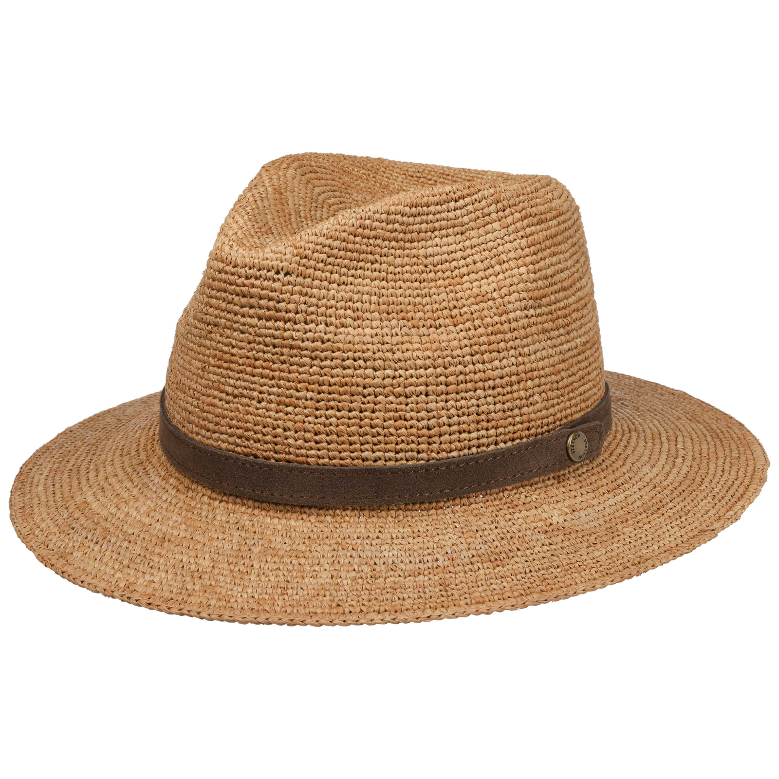 Kuvassa on laukkuun rullaamisen kestävä Stetson Traveller Raffia Crochet -kesähattu.