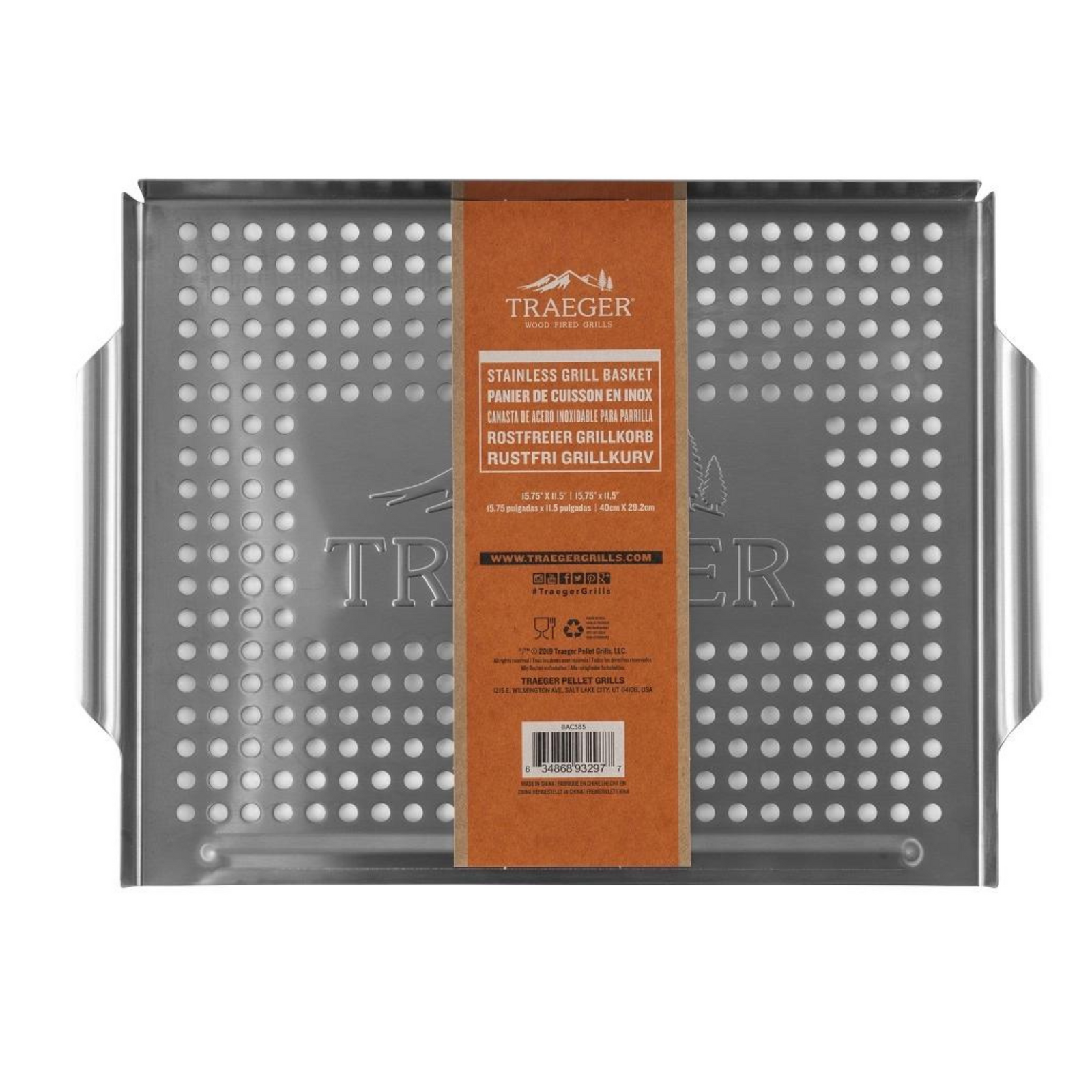 Kuvassa on Traegerin rosterinen grillausalusta jonka avulla on helppo grillata myös pieniä herkkuja jotka muuten putoaisivat ritilöiden läpi.