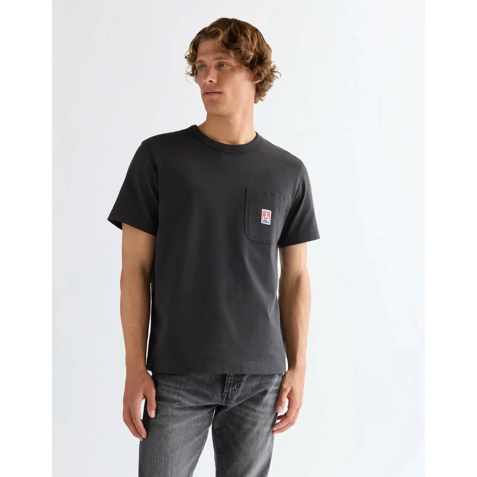 Wrangler Pocket Tee Faded Black miesten t-paita, musta